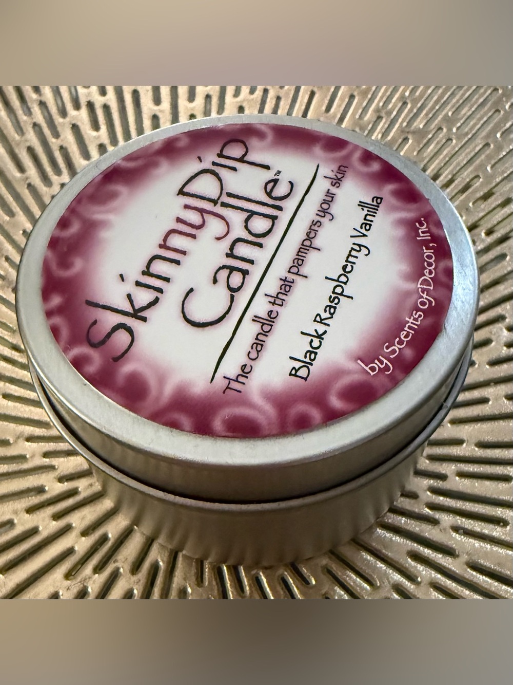 SKINNY DIP || Black Raspberry Vanilla Massage Lotion Candle - 4oz Tin ✨NWT✨
